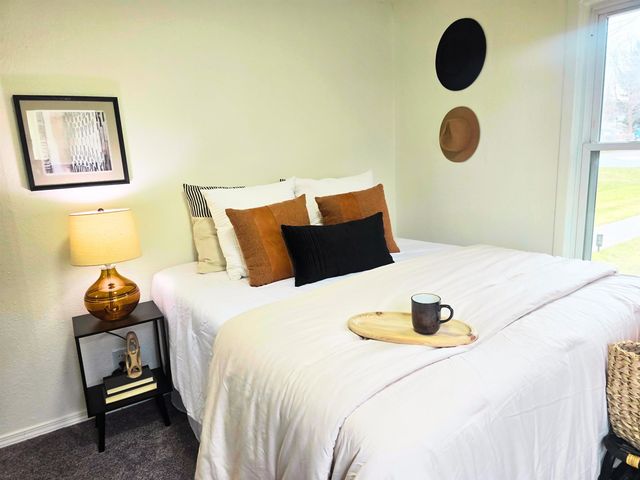 3927 E 26th Ave, Spokane, WA 99223