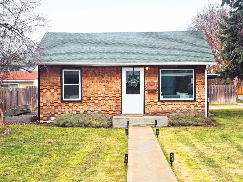 3927 E 26th Ave, Spokane, WA 99223