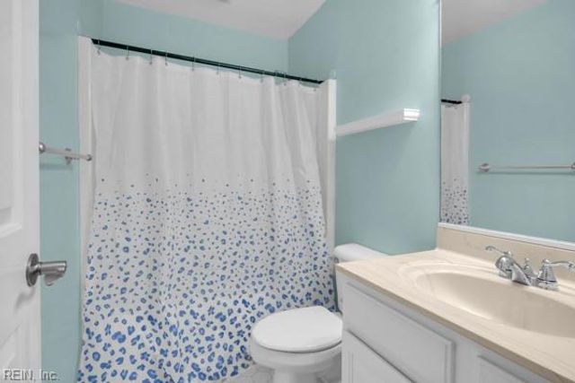 242 Genoa DR # 20, Hampton, VA 23664