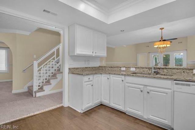 242 Genoa DR # 20, Hampton, VA 23664
