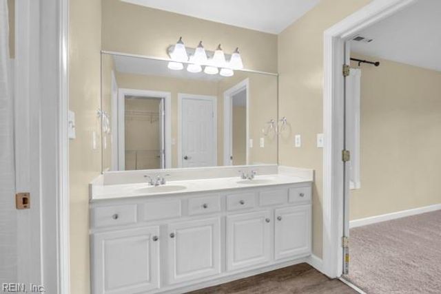 242 Genoa DR # 20, Hampton, VA 23664