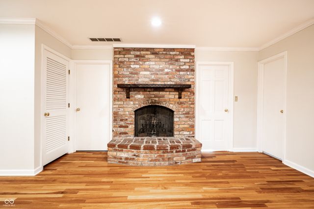 10726 Lakeview Drive, Carmel, IN 46033