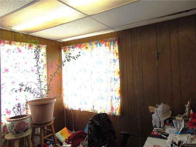 910 Lincoln Ave, Charleroi Boro, PA 15022