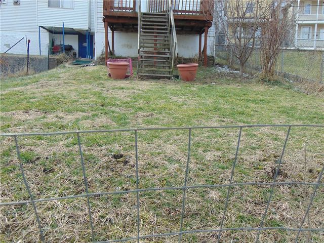 910 Lincoln Ave, Charleroi Boro, PA 15022