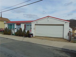 910 Lincoln Ave, Charleroi Boro, PA 15022