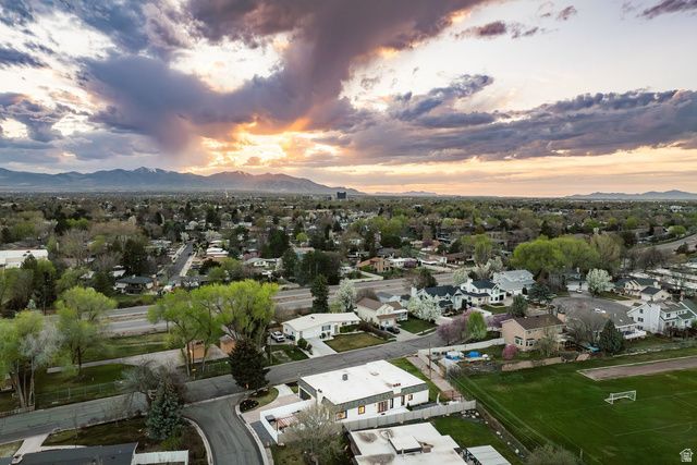 1475 E LAKEWOOD DR, Holladay, UT 84117