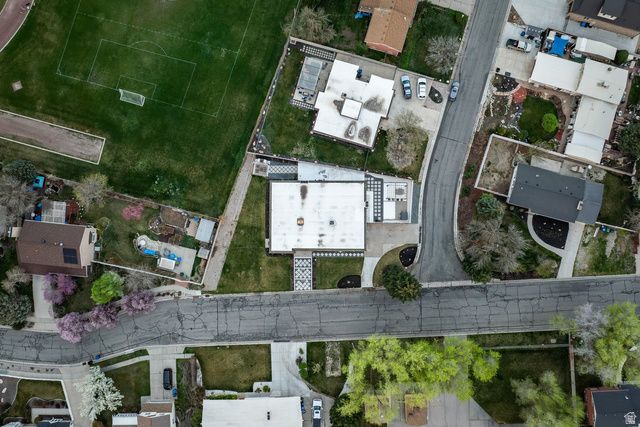 1475 E LAKEWOOD DR, Holladay, UT 84117