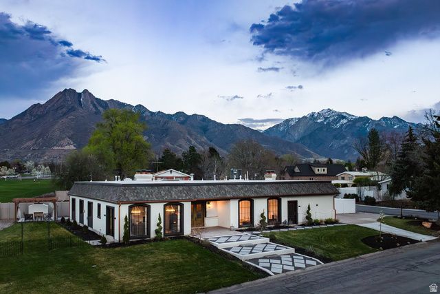 1475 E LAKEWOOD DR, Holladay, UT 84117