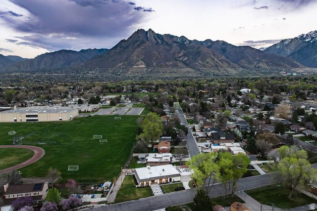 1475 E LAKEWOOD DR, Holladay, UT 84117