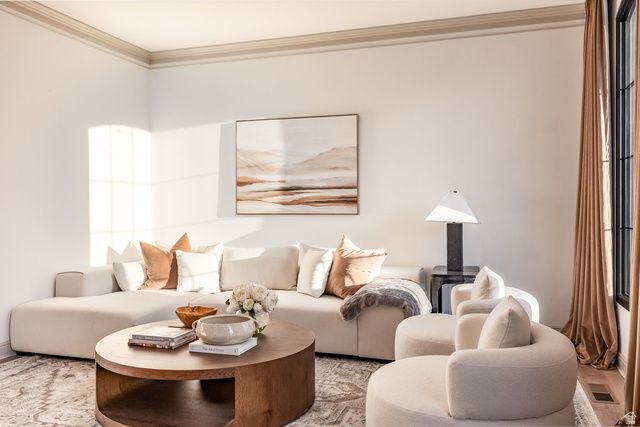 1475 E LAKEWOOD DR, Holladay, UT 84117