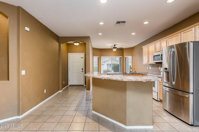 11851 W WASHINGTON Street, Avondale, AZ 85323