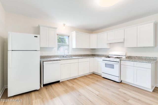 129 Lena Street, Lafayette, LA 70501
