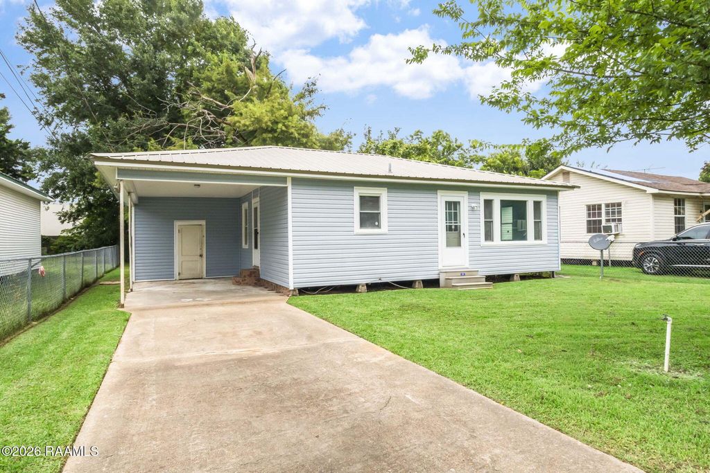 129 Lena Street, Lafayette, LA 70501