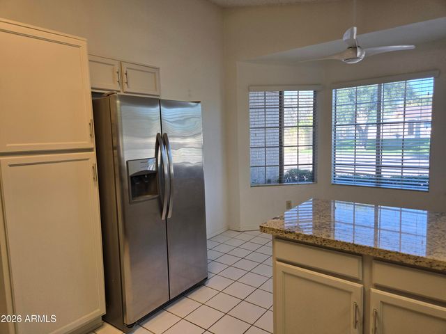 3033 E SIESTA Lane, Phoenix, AZ 85050