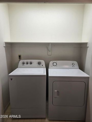 3033 E SIESTA Lane, Phoenix, AZ 85050