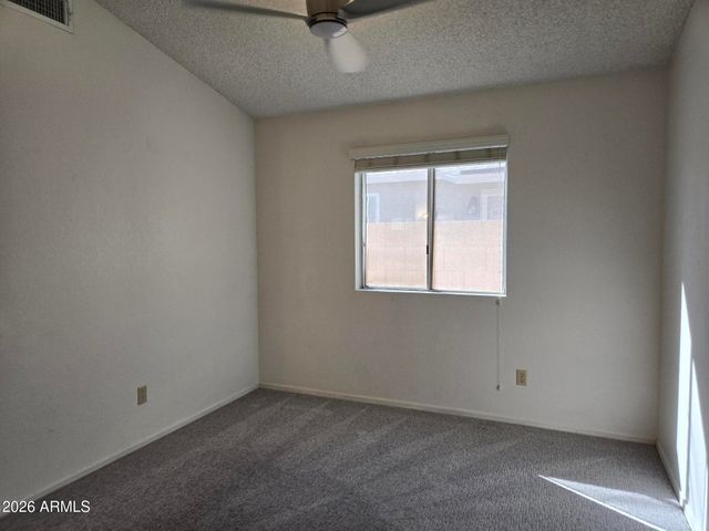 3033 E SIESTA Lane, Phoenix, AZ 85050