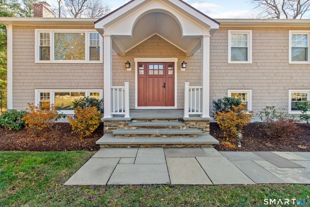 23 Olmstead Lane, Ridgefield, CT 06877