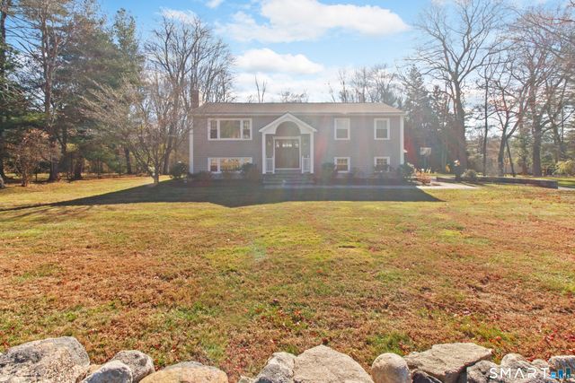 23 Olmstead Lane, Ridgefield, CT 06877