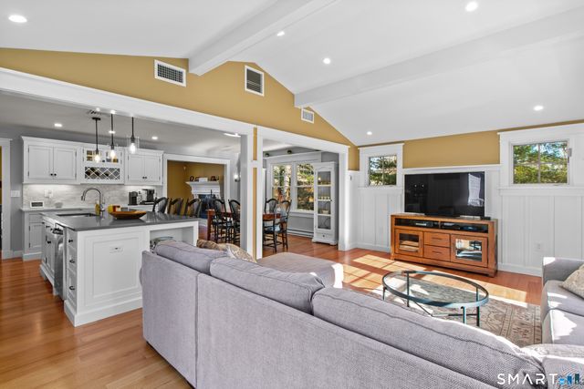 23 Olmstead Lane, Ridgefield, CT 06877