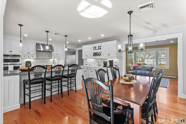 23 Olmstead Lane, Ridgefield, CT 06877