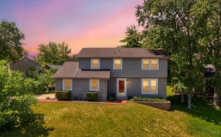 8128 Rollingwood Way, West Chester, OH 45069