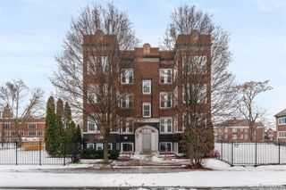 7536 Dunedin # 8 Street, Detroit, MI 48206