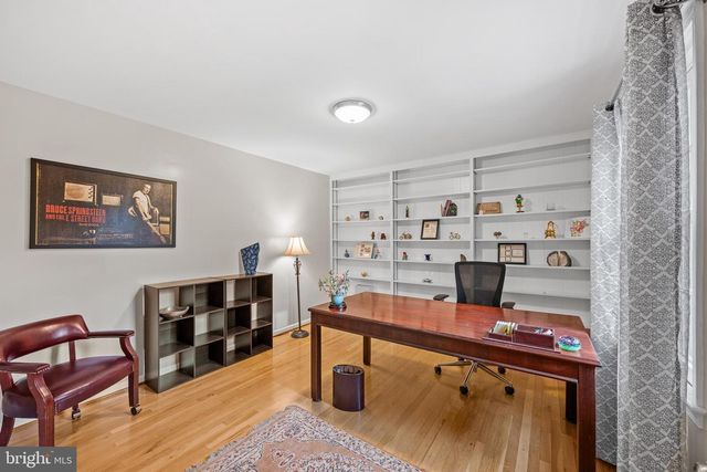 8217 BUCKSPARK LN W, Potomac, MD 20854