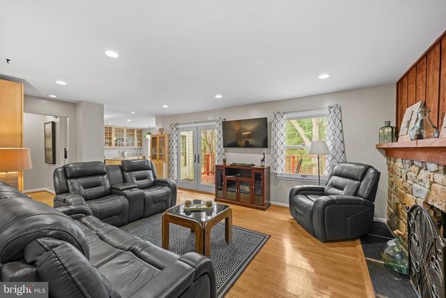 8217 BUCKSPARK LN W, Potomac, MD 20854