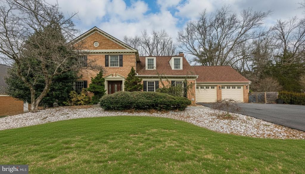 8217 BUCKSPARK LN W, Potomac, MD 20854