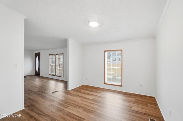 591 Lakeridge Drive, Lima, OH 45804