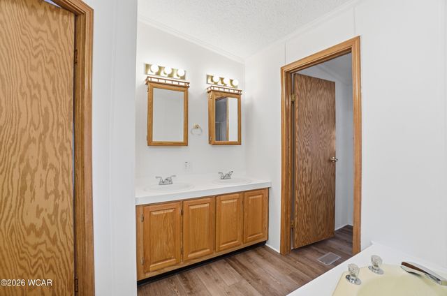 591 Lakeridge Drive, Lima, OH 45804