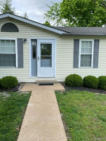 12441 Ladue Road, Creve Coeur, MO 63141