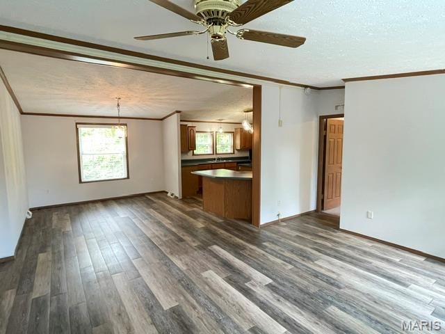 12441 Ladue Road, Creve Coeur, MO 63141