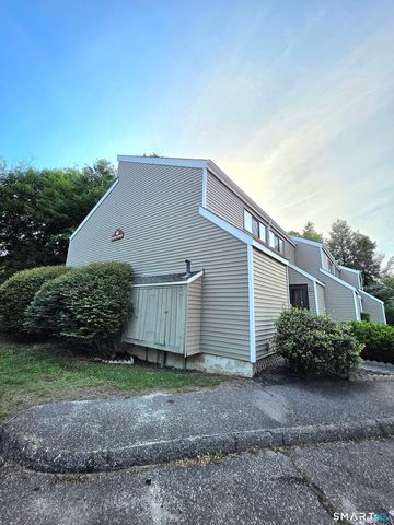 51 Brook Street 6C, Naugatuck, CT 06770