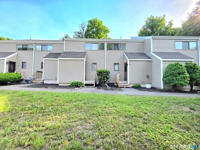 51 Brook Street 6C, Naugatuck, CT 06770
