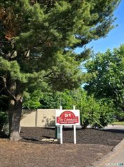 51 Brook Street 6C, Naugatuck, CT 06770