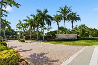 126 Riverwalk Circle 126, Plantation, FL 33325
