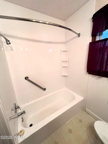 724 N Main Street, Ada, OH 45810