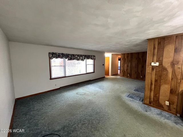 724 N Main Street, Ada, OH 45810