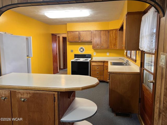 724 N Main Street, Ada, OH 45810