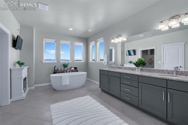 9755 Owl Perch Loop, Colorado Springs, CO 80908