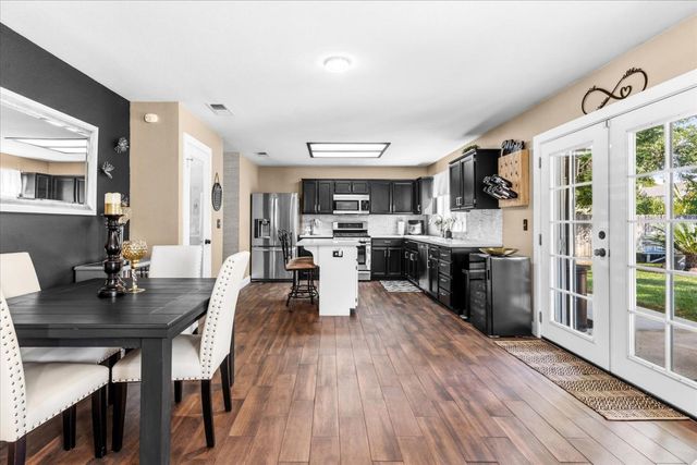 1765 Magnolia Dr, Yuba City, CA 95991