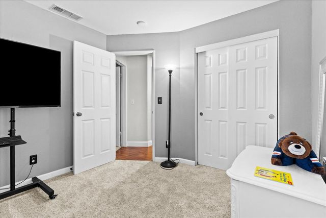 1765 Magnolia Dr, Yuba City, CA 95991