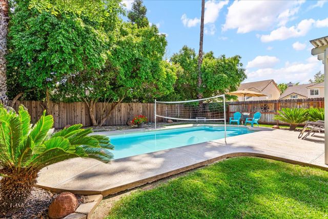 1765 Magnolia Dr, Yuba City, CA 95991