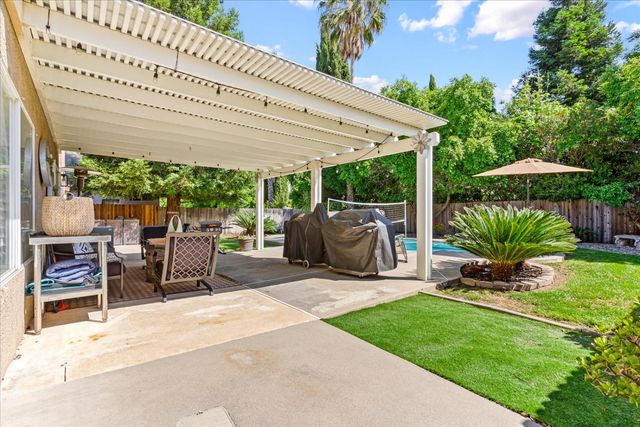 1765 Magnolia Dr, Yuba City, CA 95991