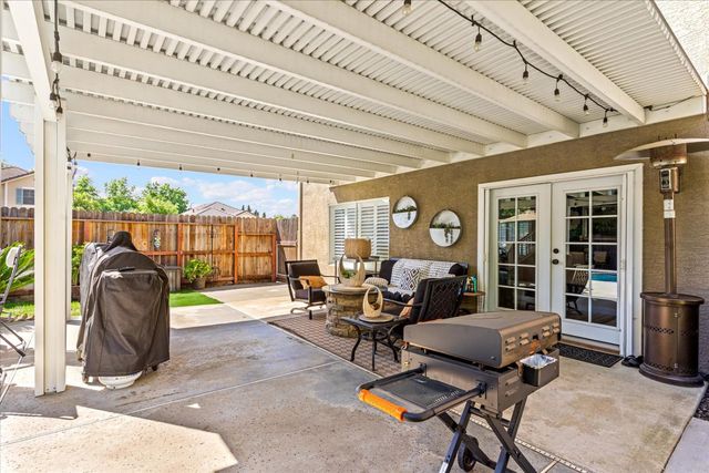 1765 Magnolia Dr, Yuba City, CA 95991