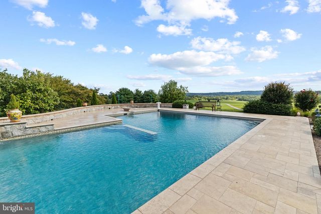 500 POLO LN, Wrightsville, PA 17368