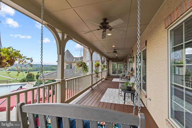 500 POLO LN, Wrightsville, PA 17368