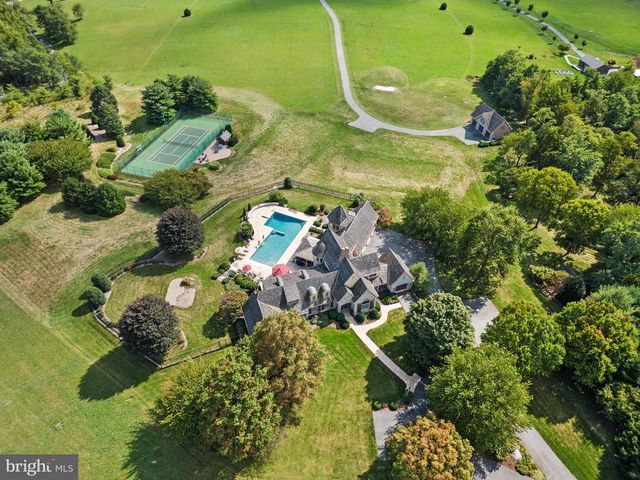 500 POLO LN, Wrightsville, PA 17368