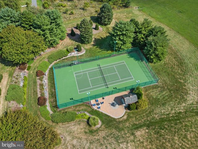 500 POLO LN, Wrightsville, PA 17368